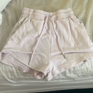 light pink h and m shorts